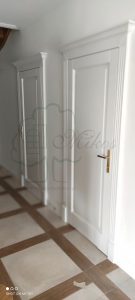Drzwi drewniane JULIA bez poprzeczki (stylowe opaski)