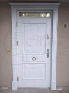 Białe drzwi zewnętrzne SEWERYN